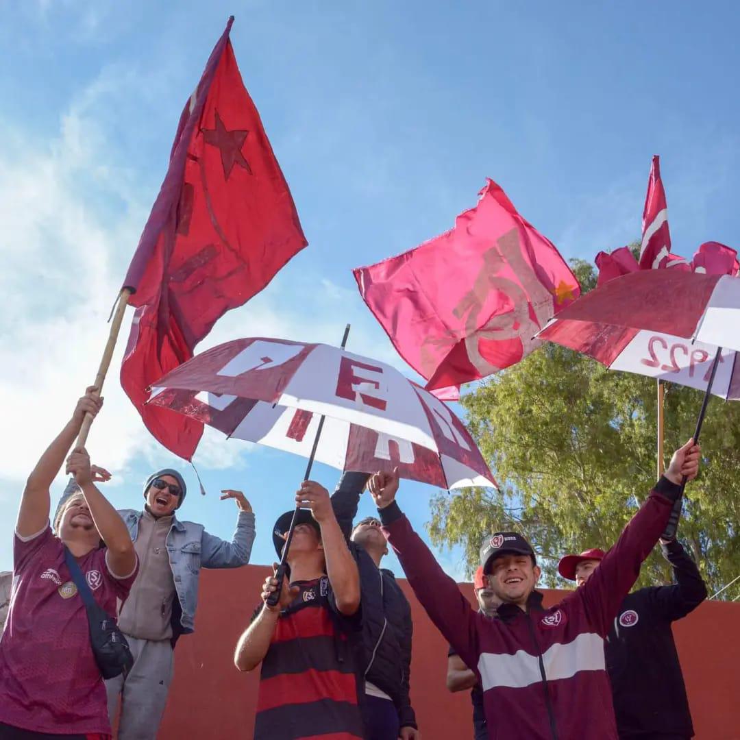 289101749_1881695315374014_2601807347177864849_n