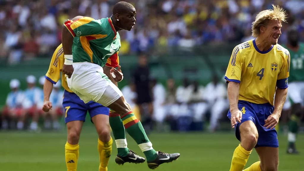 FIFAPLS_100EXTHL_2002SENvSWE_TMB