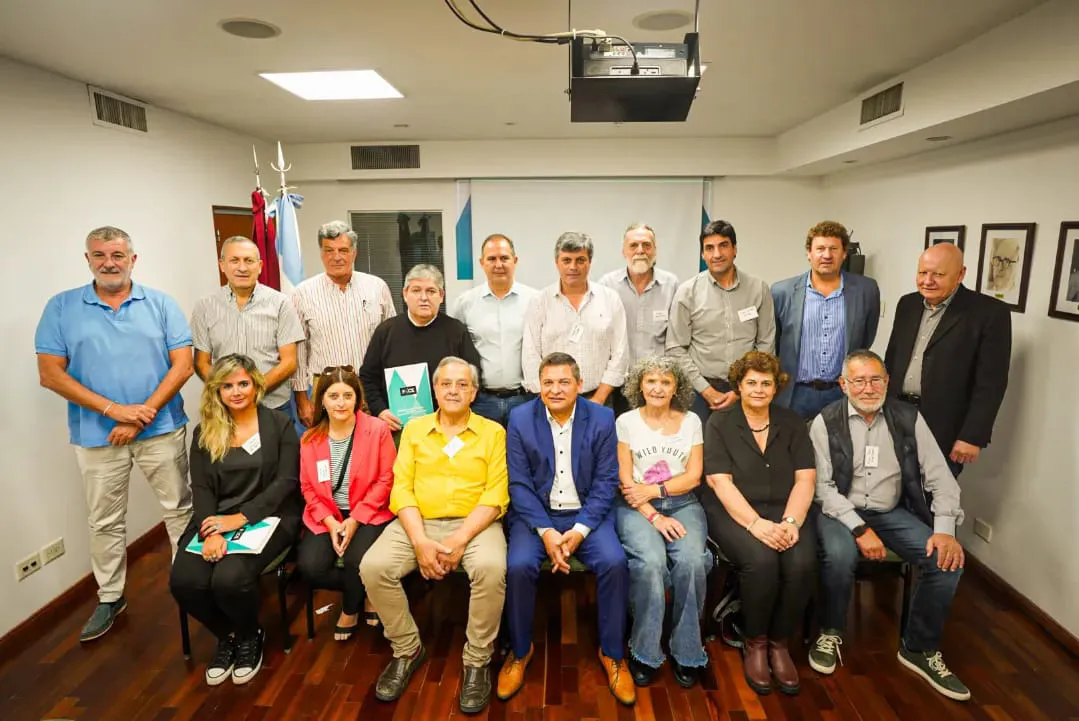 464635116_1085506526909711_796226709587245132_n