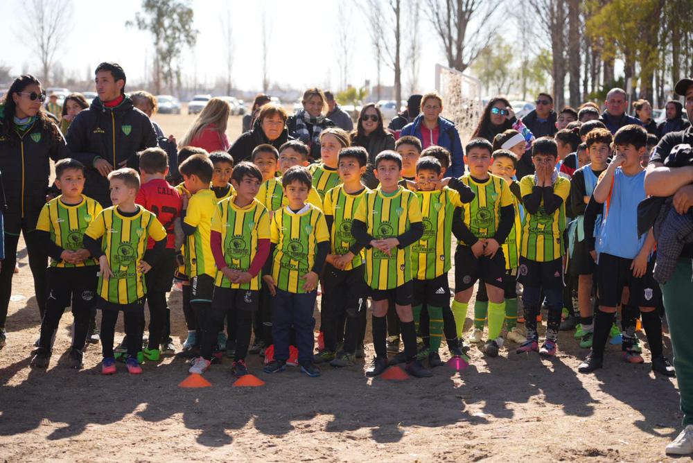 453866501_900785715413379_2153326355895550555_n