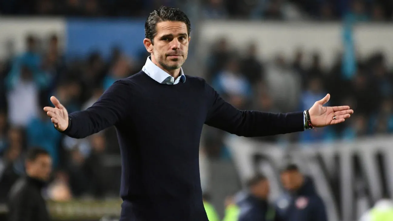 Fernando-Gago-a-un-paso-de-ser-dt-de-Boca-1