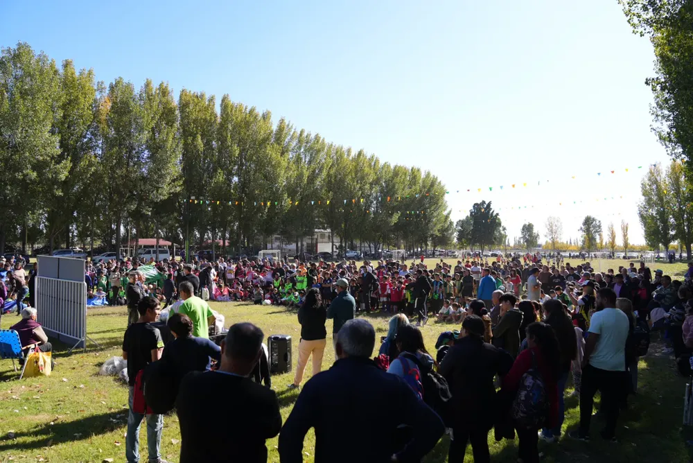 494400970_1103024605189488_97781168314788616_n